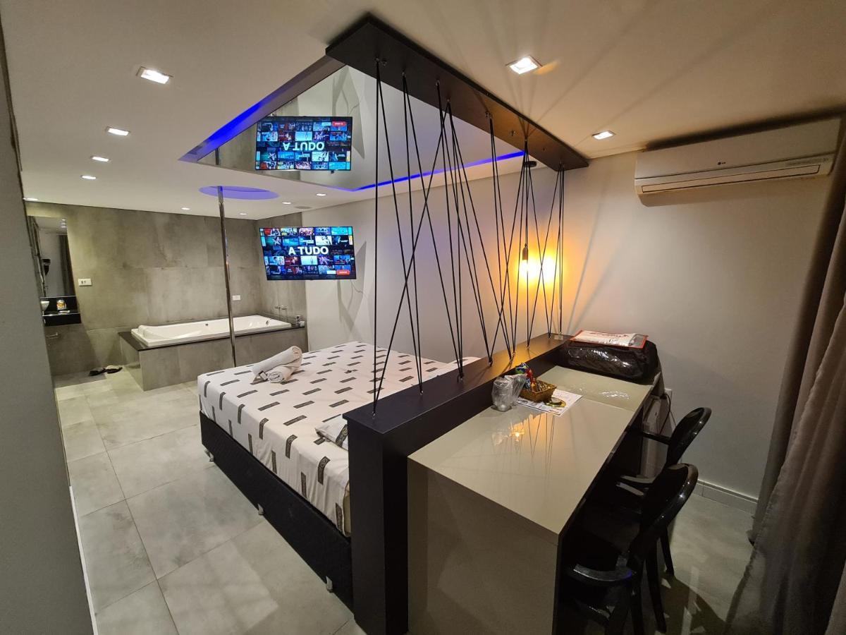 Sense Motel (Adults Only) ปอร์โตอัลเลเกร ภายนอก รูปภาพ